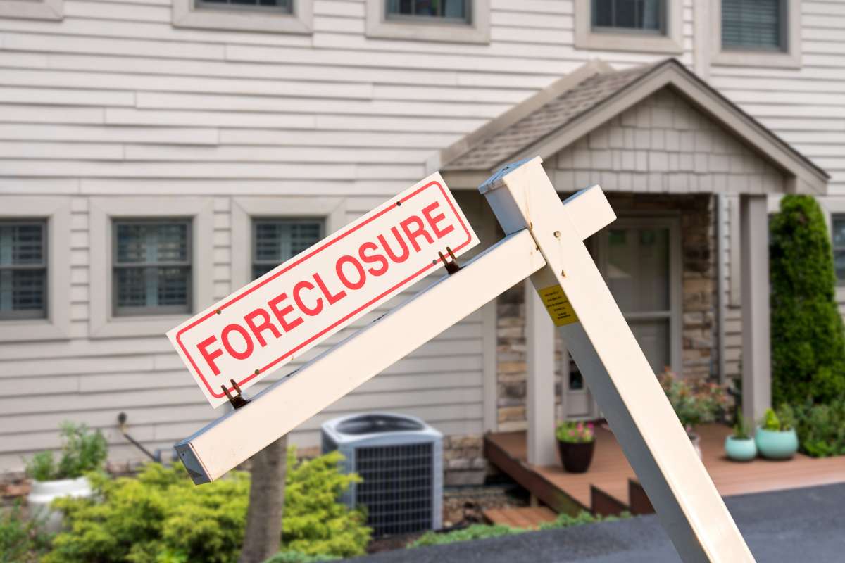 How To Find Undervalued Real Estate Properties