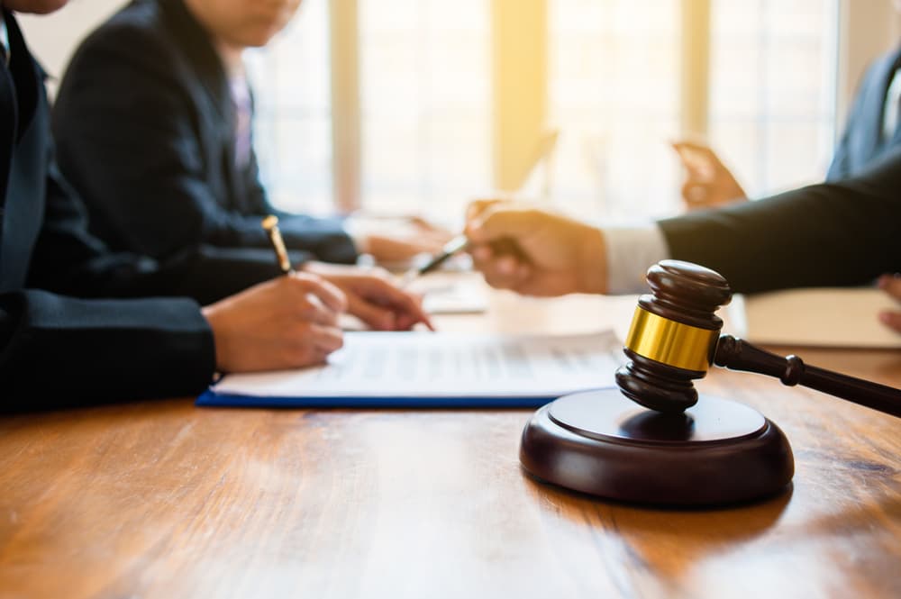How Does The Mediation Process Work In Legal Disputes