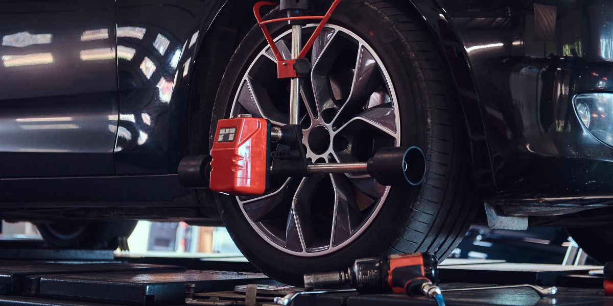 Guide to Choosing The Right Tires For Your Vehicle How To Choose The Best Tires For Your Vehicle